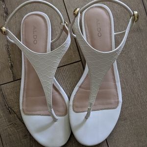 Aldo flat white strappy sandals size 8